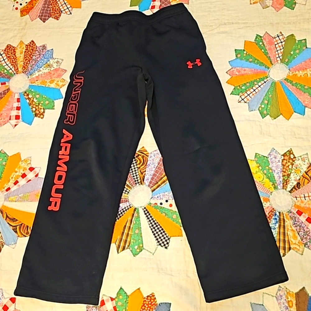 Boys Under Armour pants M